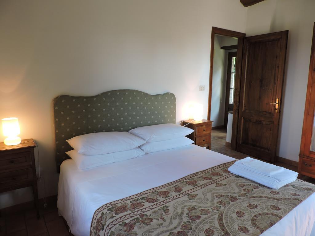 Villa Bellavista - Piscina Ad Uso Esclusivo Celle sul Rigo Szoba fotó